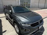Volkswagen T-Roc Life 2024